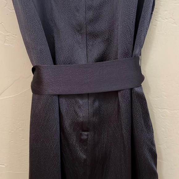 J.Crew | Silk jacquard sleeveless sheath dress | Black | Size 6 - Picture 7 of 8